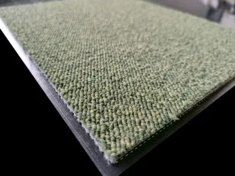 R-FUN | Moquette riccio Solution Dyed per pavimenti esigenti